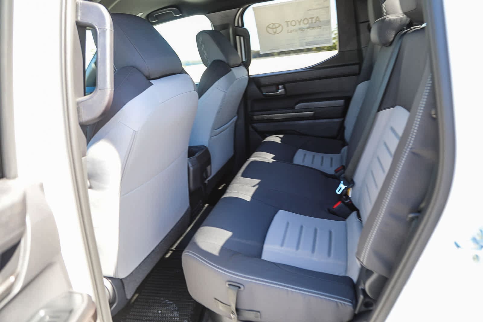 Thumbnail: 2025 Toyota Tacoma - 20