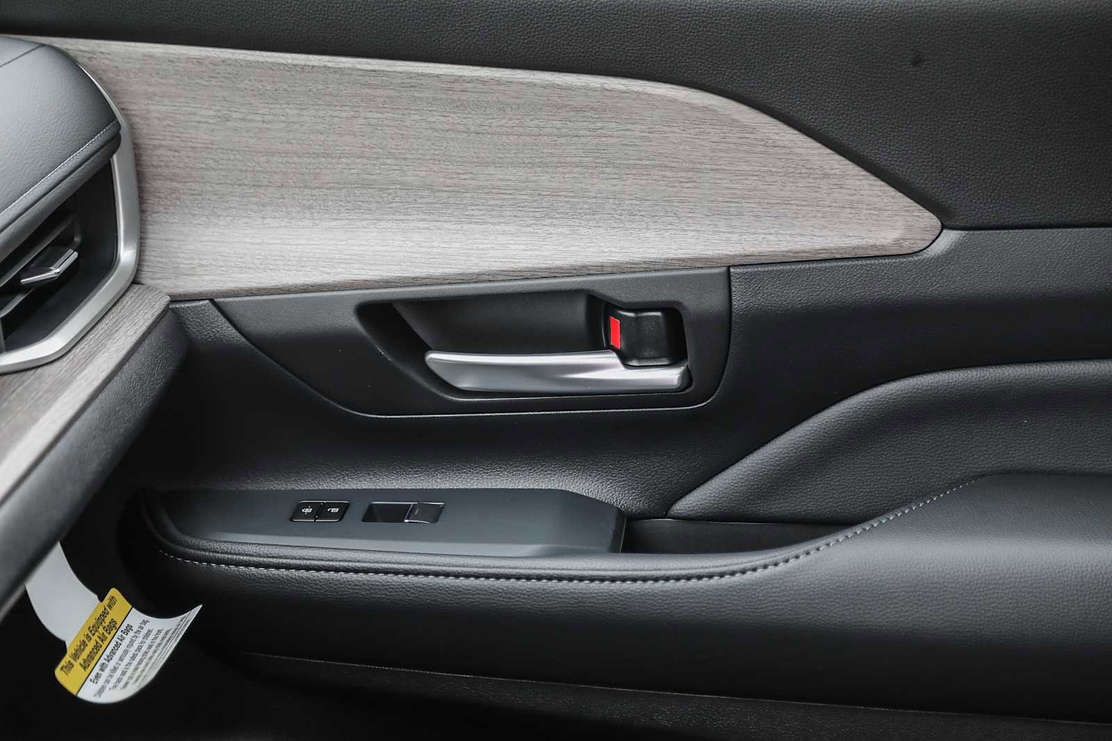2025 Toyota Grand Highlander Limited 22