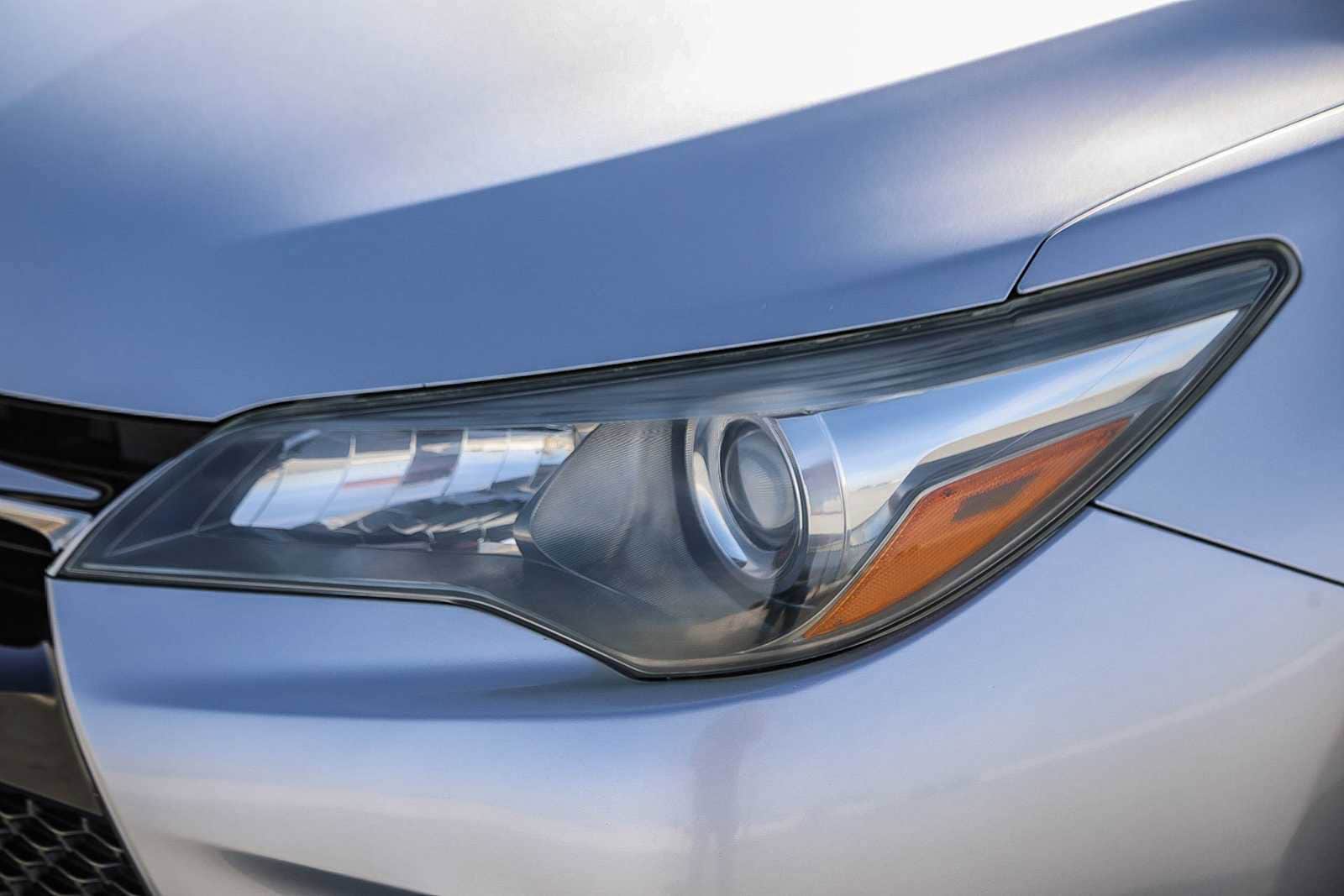 Thumbnail: 2015 Toyota Camry - 8