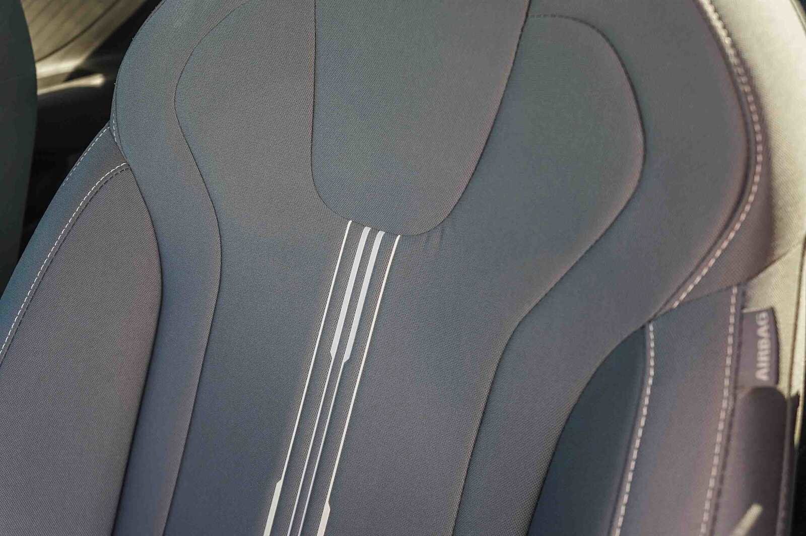 Thumbnail: 2023 Hyundai Elantra - 28