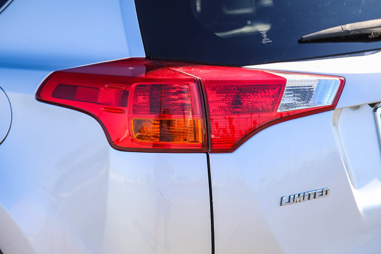 Thumbnail: 2013 Toyota RAV4 - 9