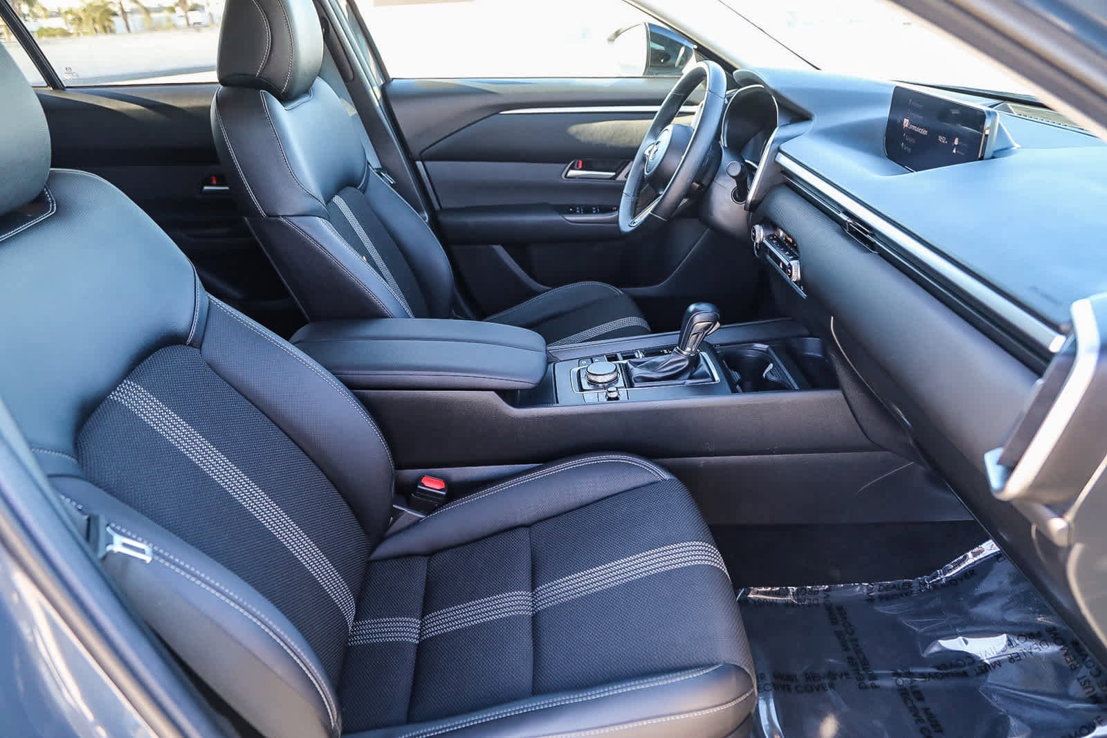 Thumbnail: 2024 Mazda CX-50 - 15