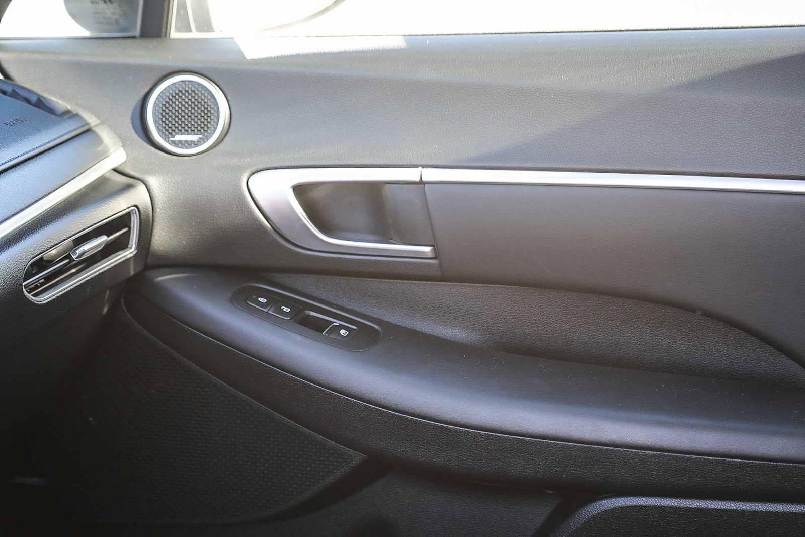 Thumbnail: 2021 Hyundai Sonata - 21