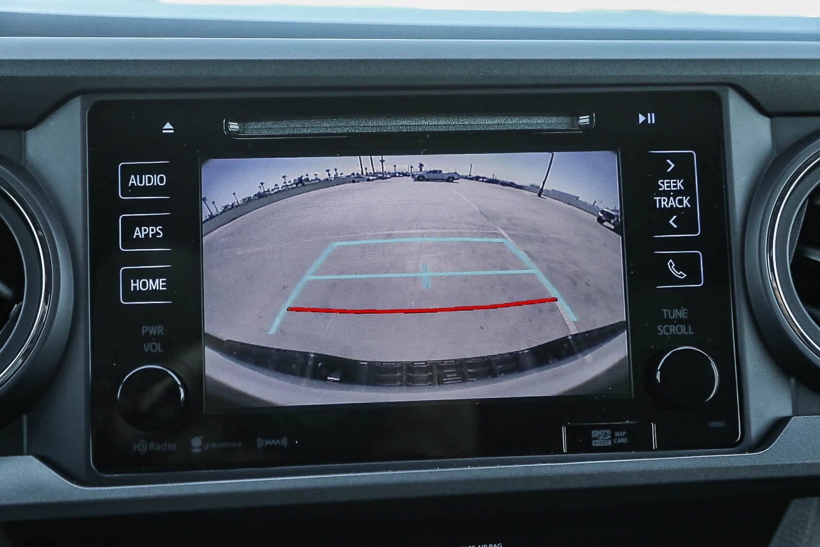 Thumbnail: 2019 Toyota Tacoma - 23