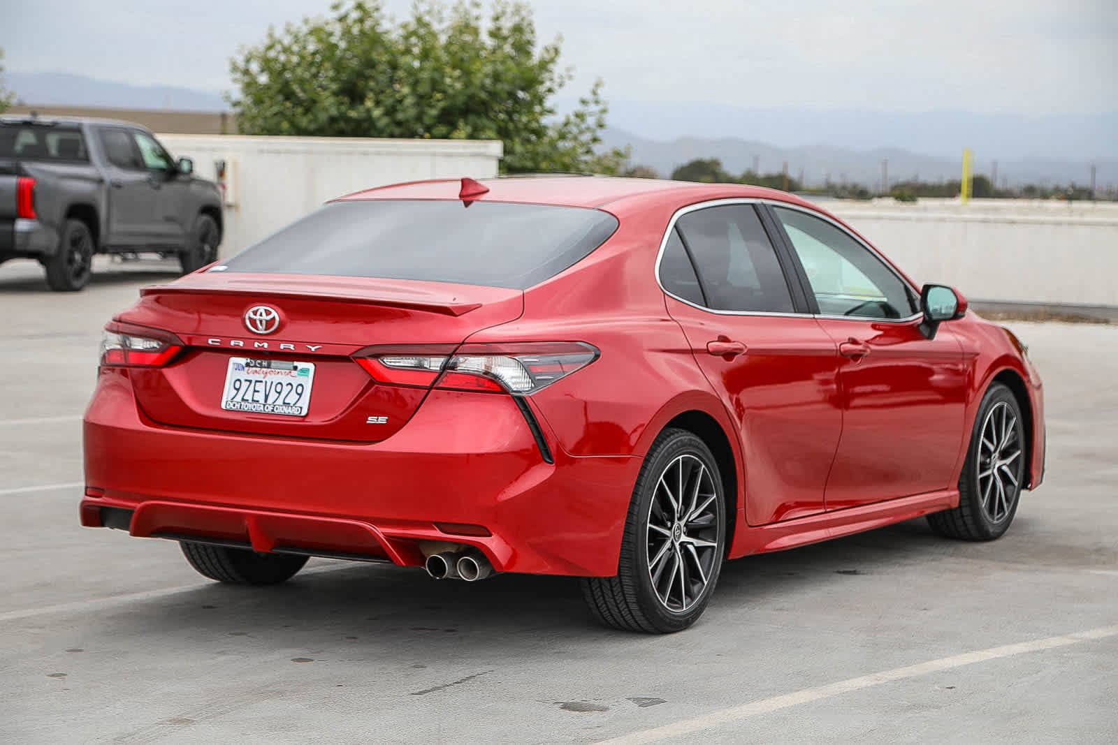 Thumbnail: 2021 Toyota Camry - 4