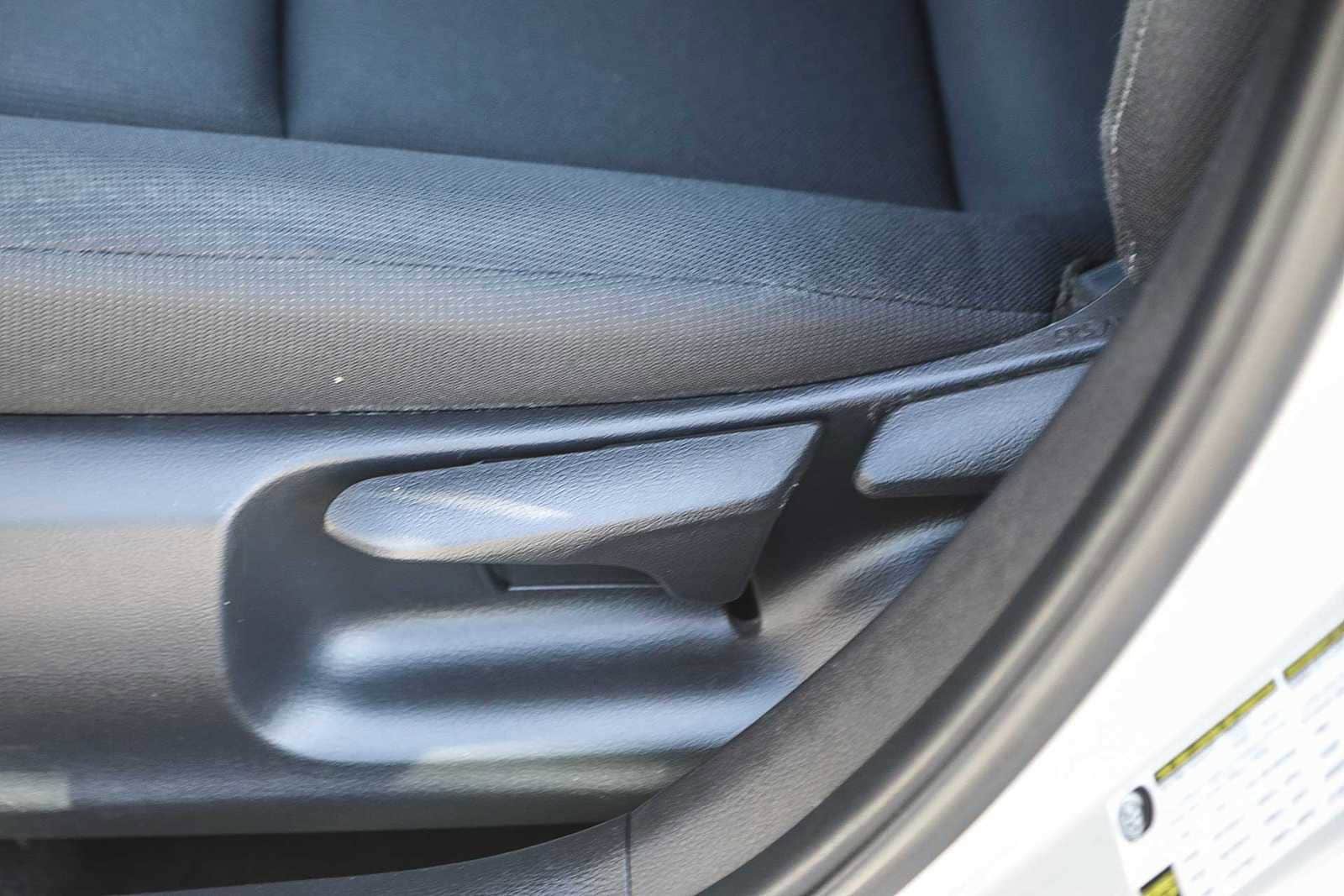 Thumbnail: 2023 Toyota Corolla - 18