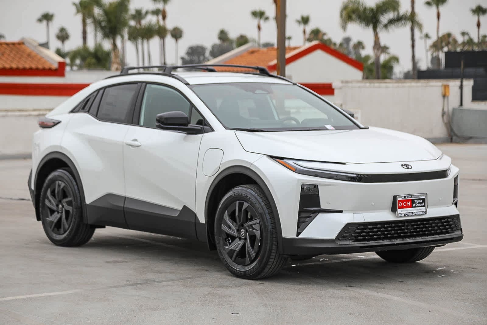 Thumbnail: 2026 Toyota C-HR - 4