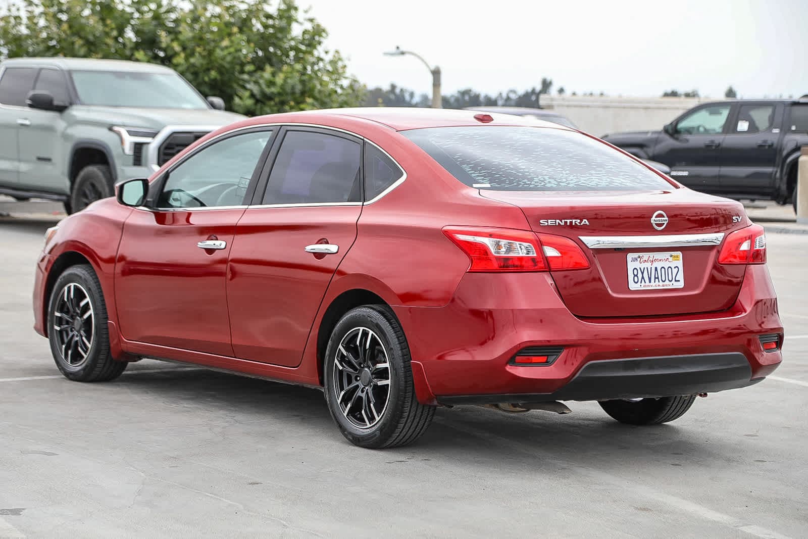 Thumbnail: 2018 Nissan Sentra - 6