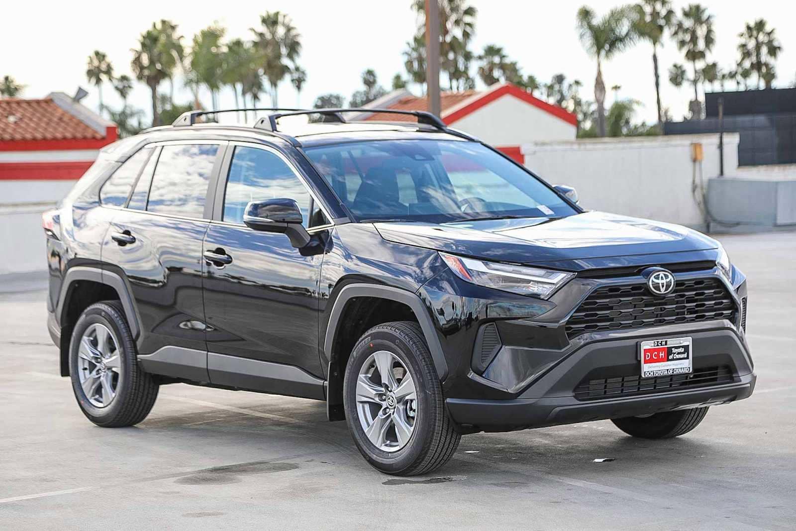 Thumbnail: 2025 Toyota RAV4 - 4