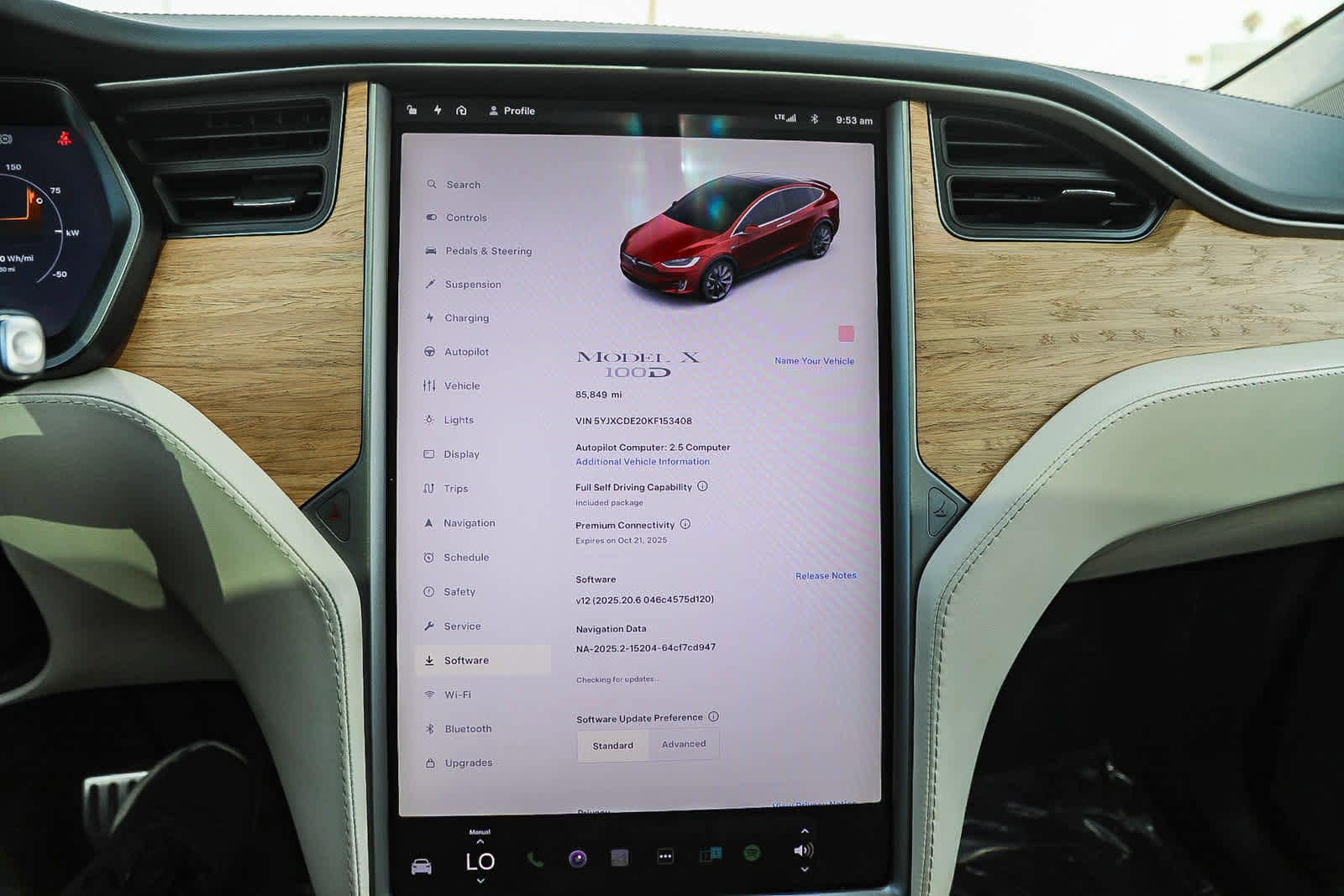 Thumbnail: 2019 Tesla Model X - 22