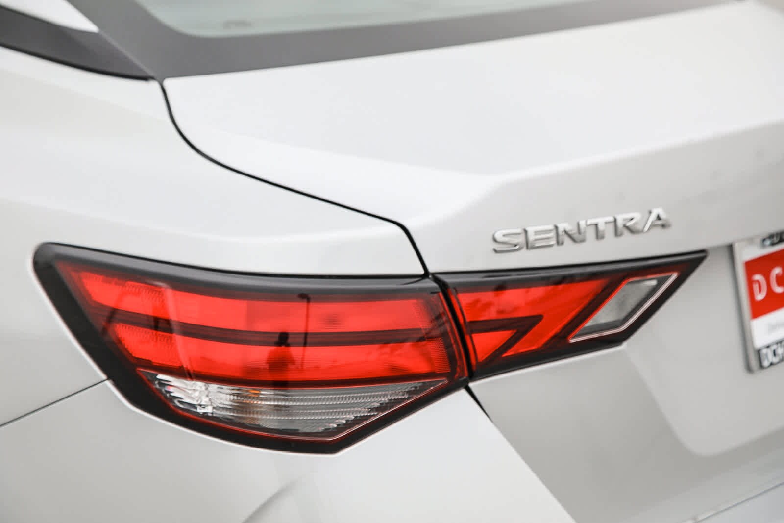2021 Nissan Sentra S 8