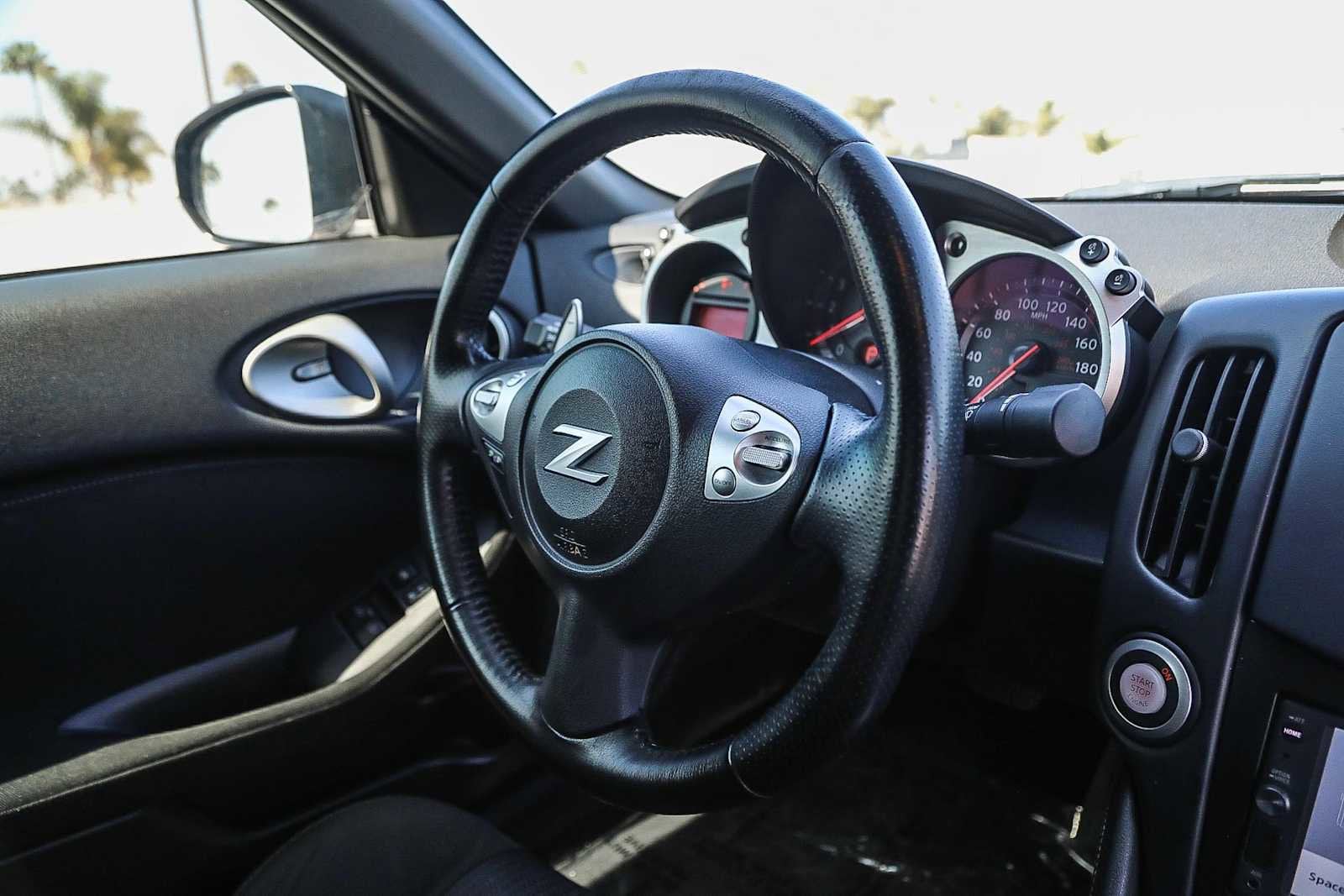 Thumbnail: 2013 Nissan Z - 15