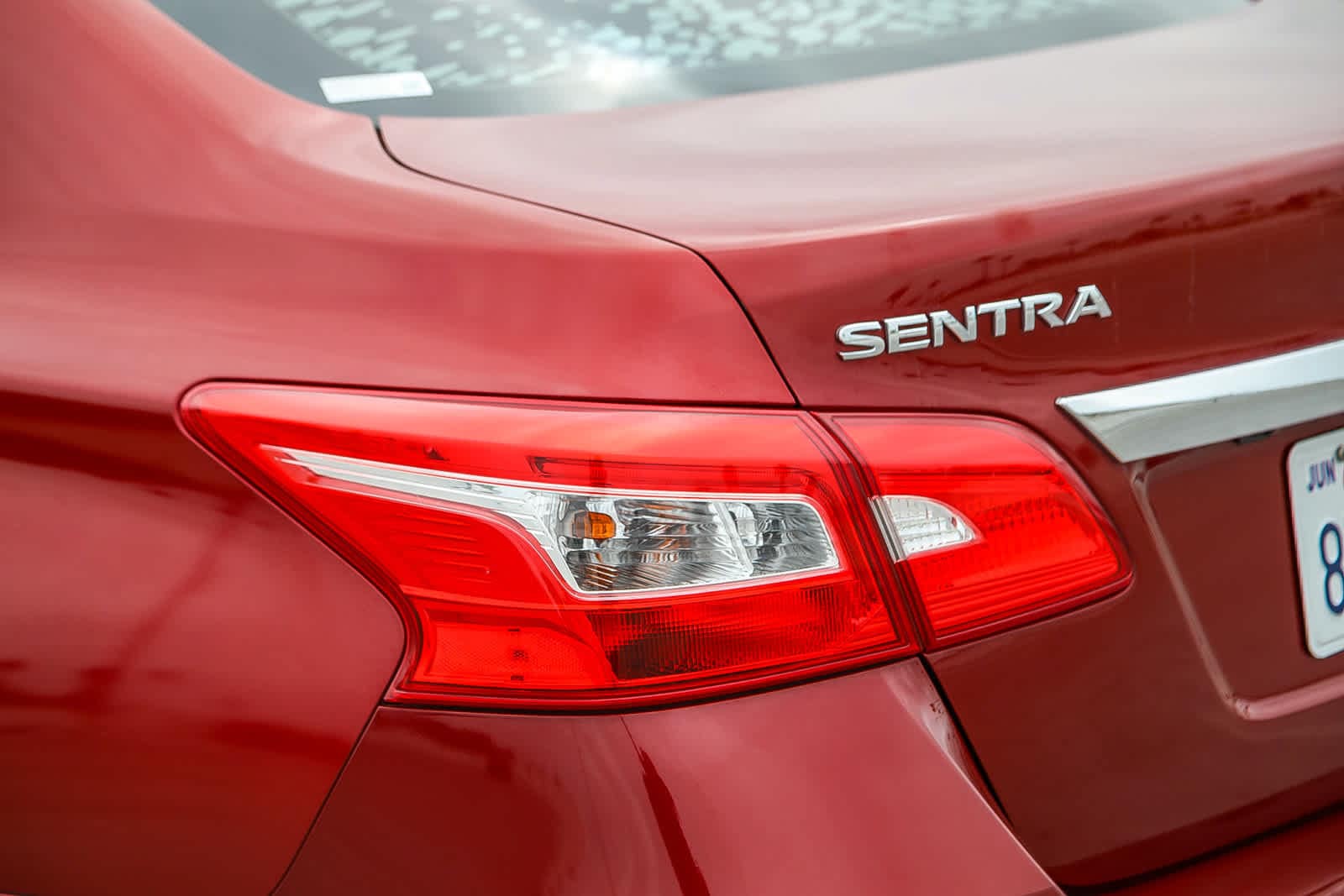 Thumbnail: 2018 Nissan Sentra - 8