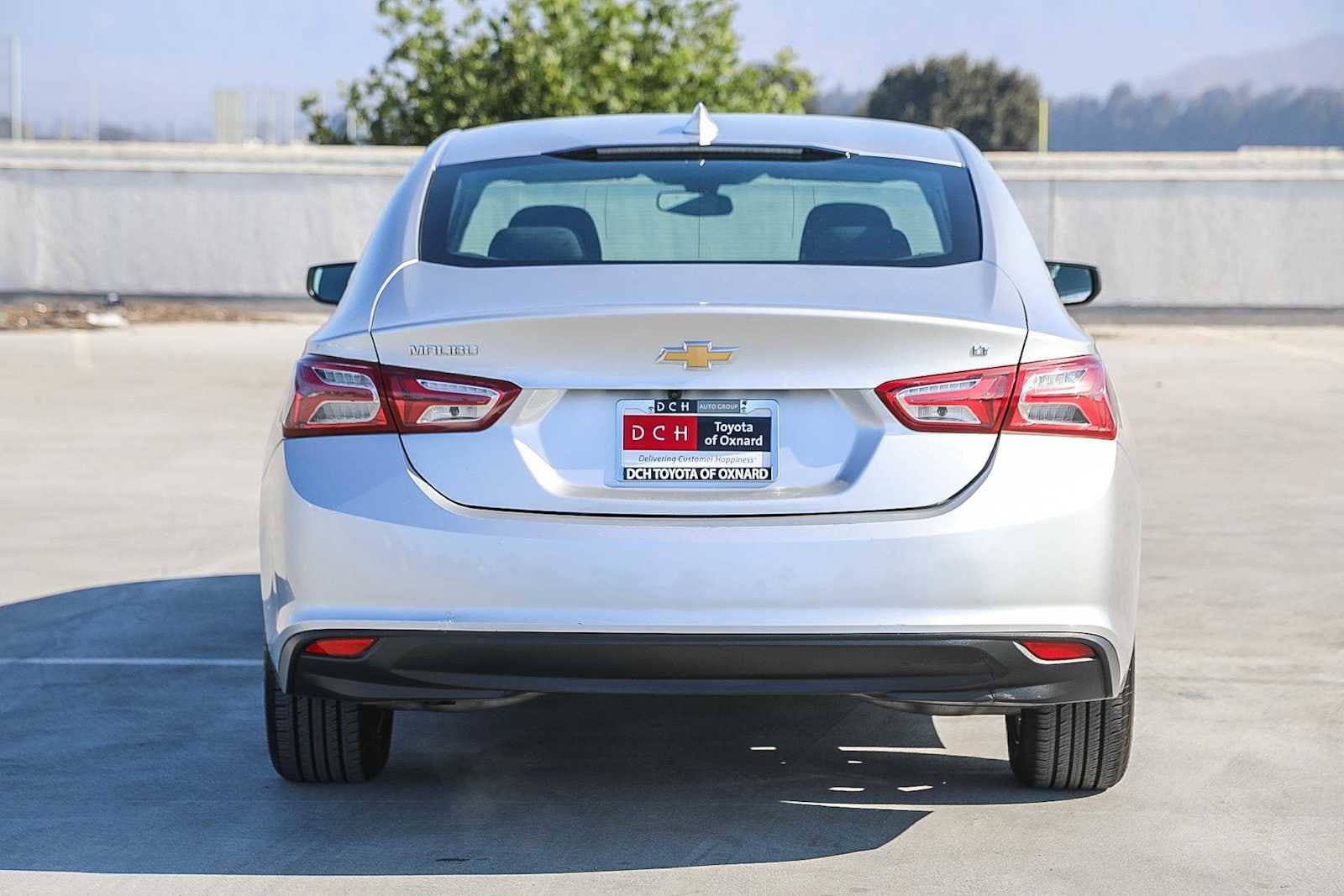 Thumbnail: 2020 Chevrolet Malibu - 6