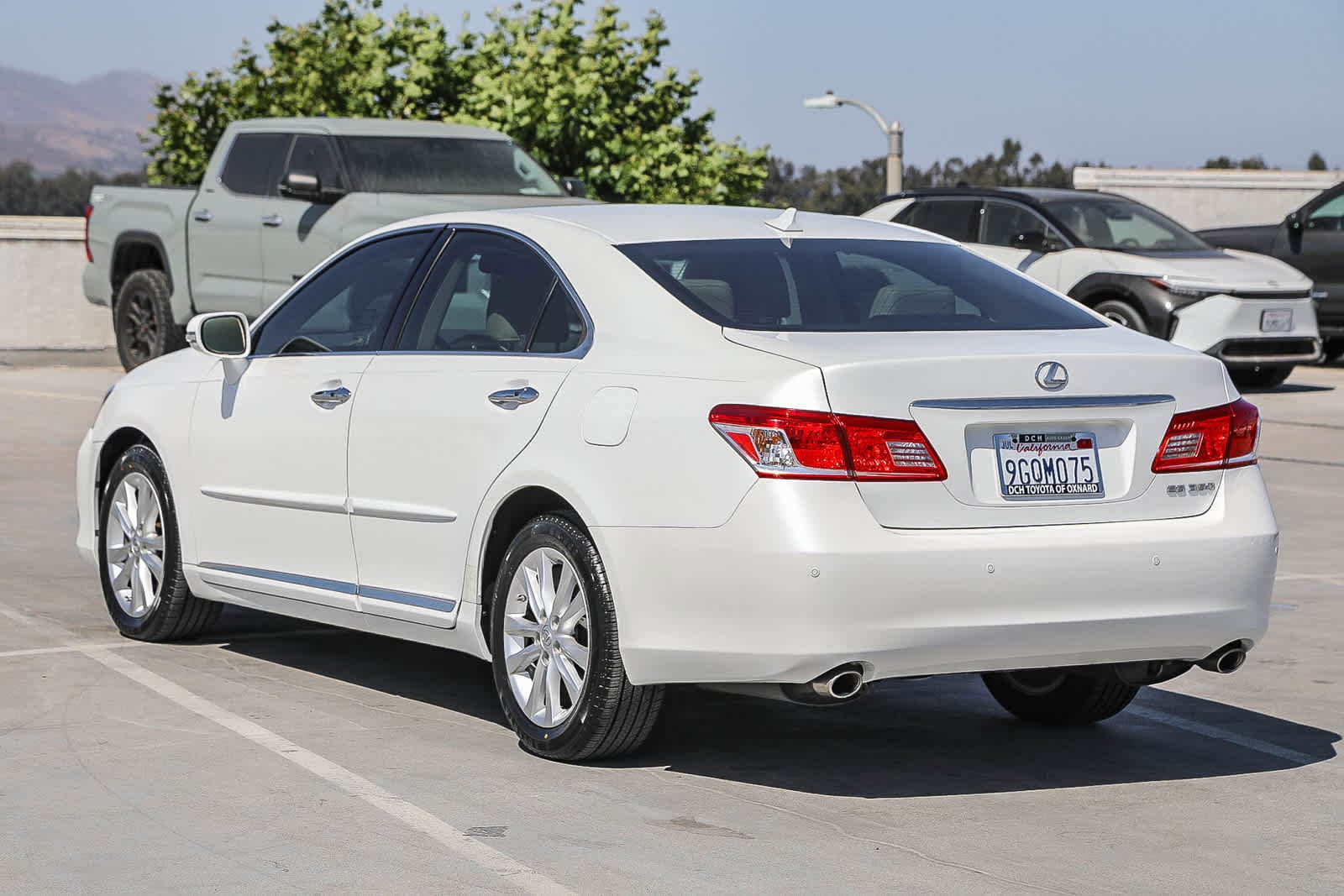 Thumbnail: 2011 Lexus ES - 6