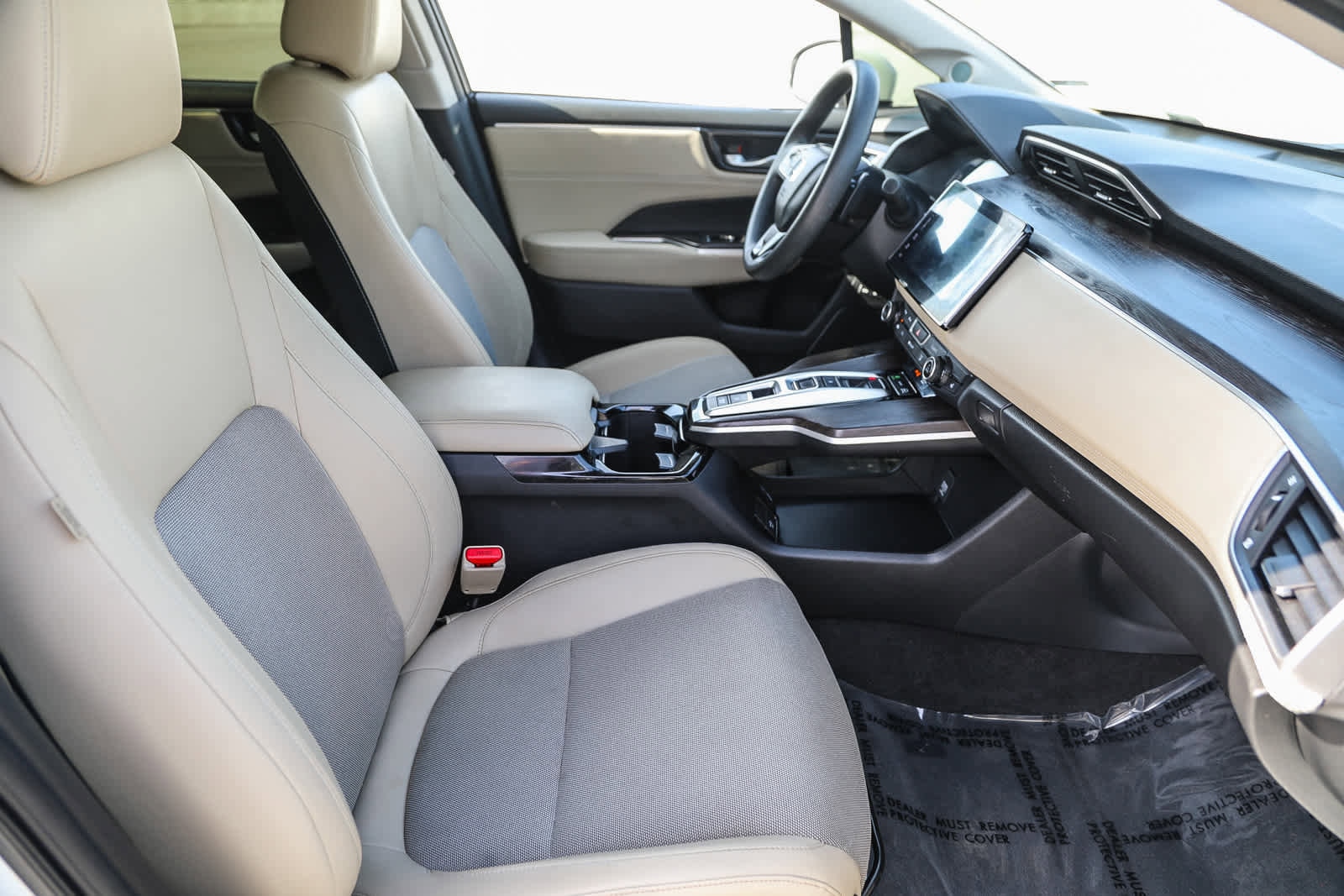 Thumbnail: 2018 Honda Clarity - 15
