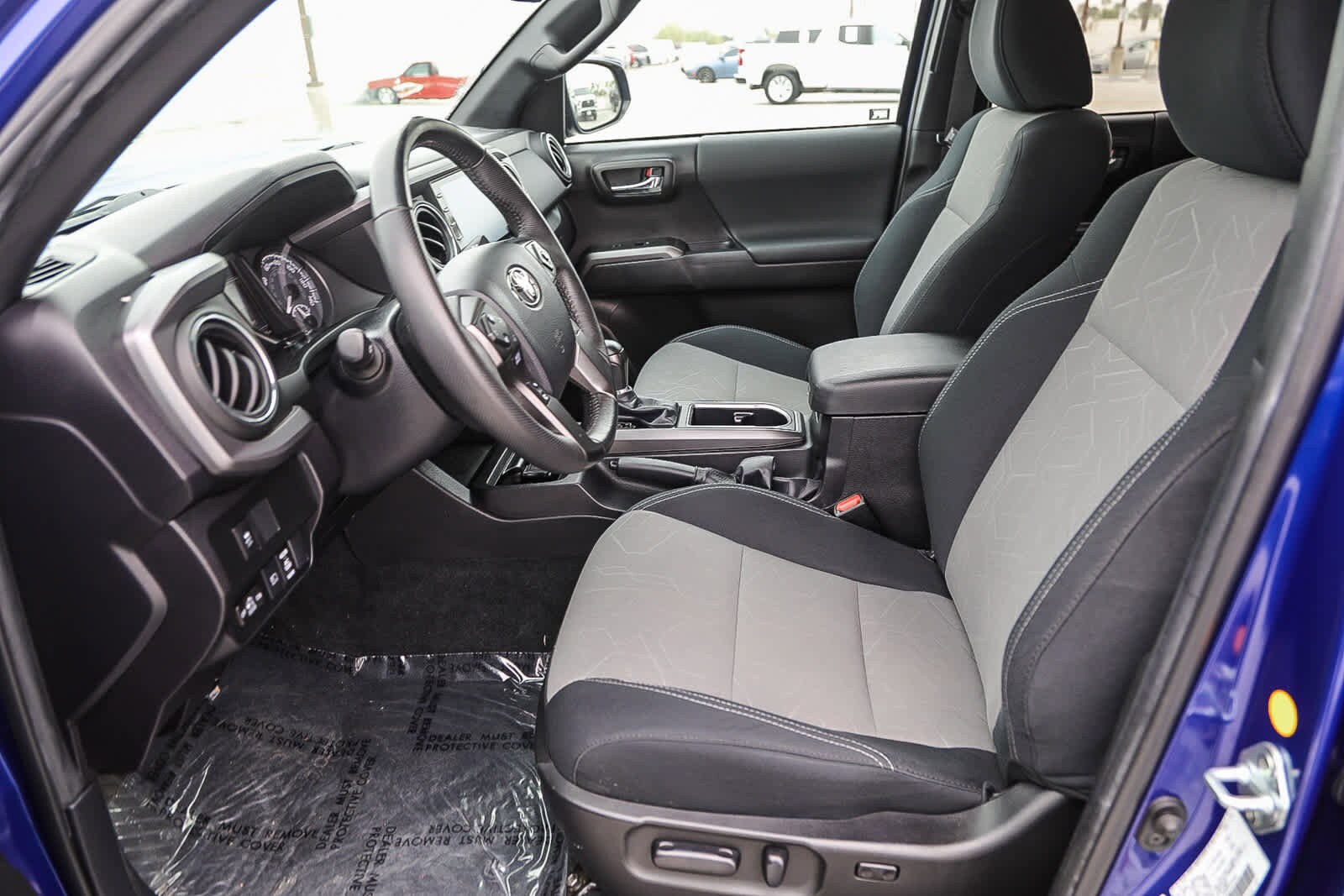 Thumbnail: 2023 Toyota Tacoma - 18