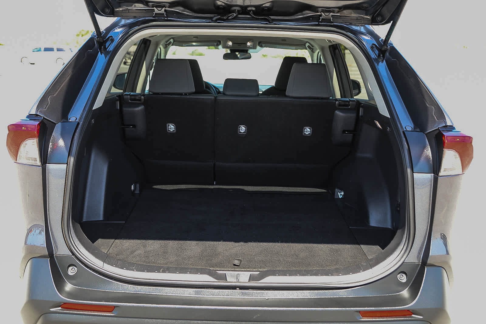 Thumbnail: 2024 Toyota RAV4 - 26