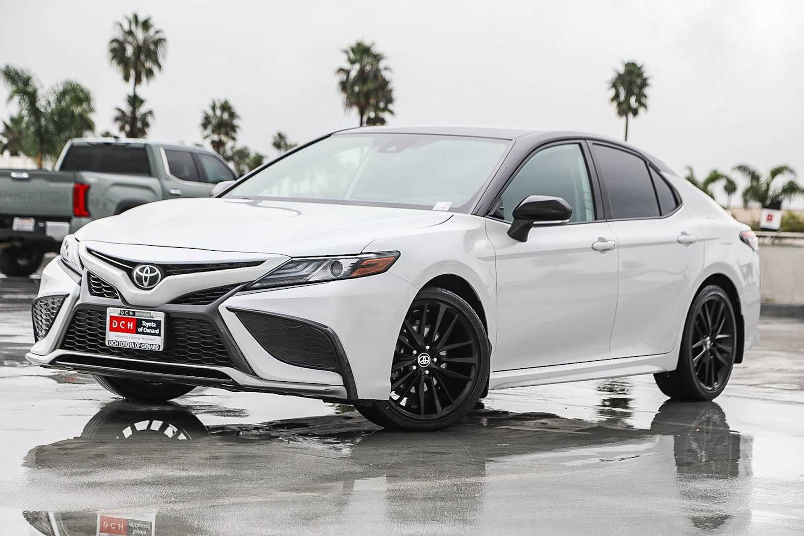 2024 Toyota Camry XSE's photo
