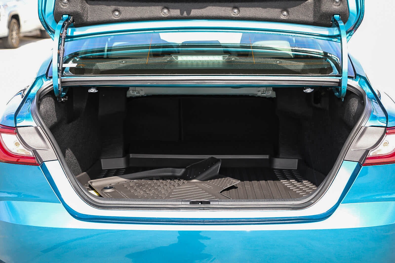 Thumbnail: 2026 Toyota Camry - 10