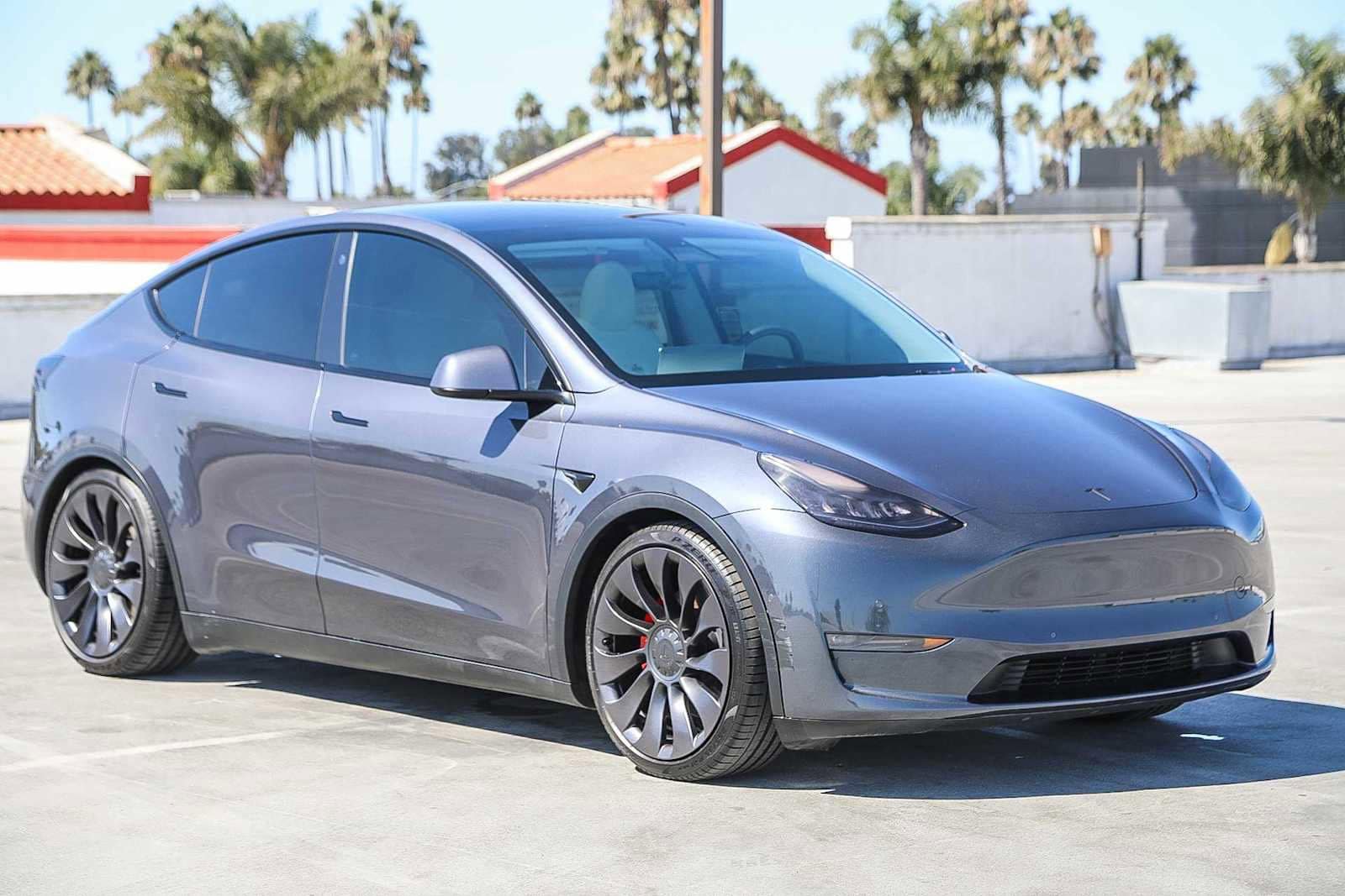 Thumbnail: 2021 Tesla Model Y - 3