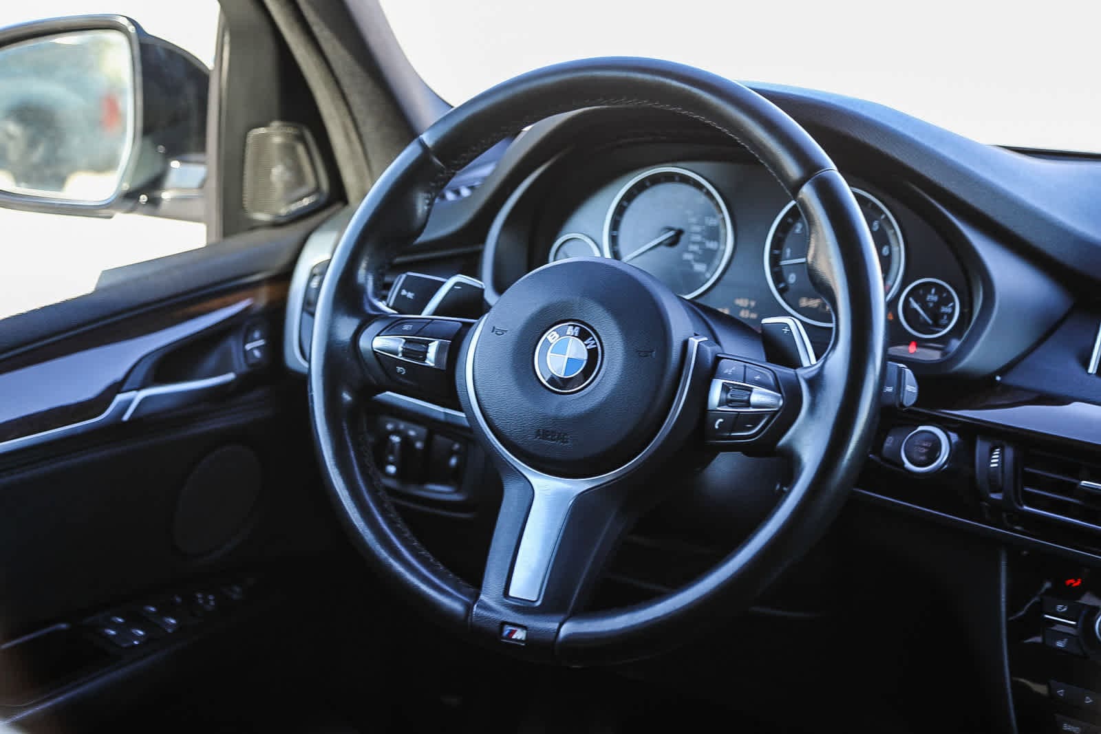 Thumbnail: 2017 BMW X5 - 15