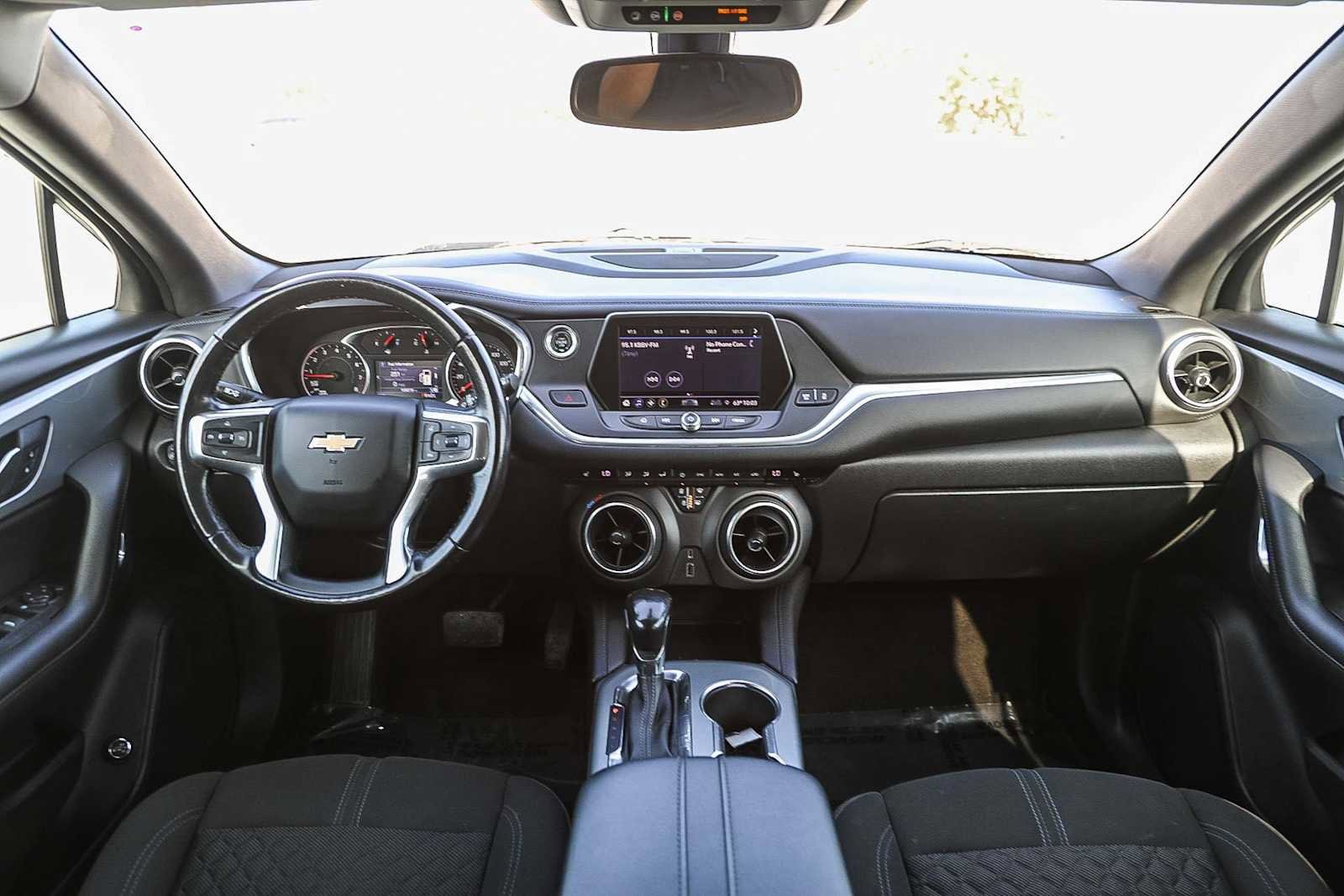 Thumbnail: 2019 Chevrolet Blazer - 12