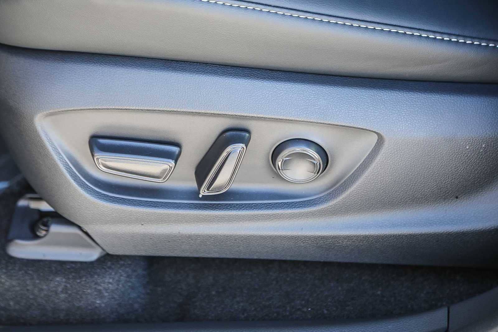 Thumbnail: 2026 Toyota Crown - 22