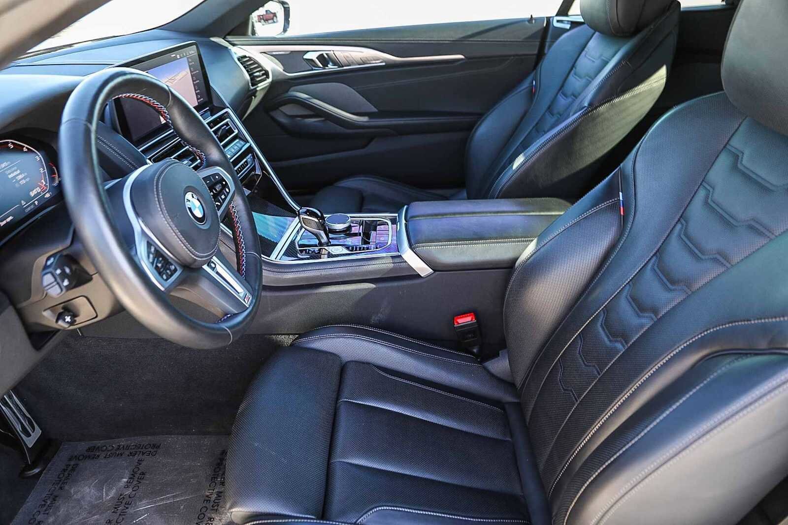 Thumbnail: 2024 BMW 8 Series - 23