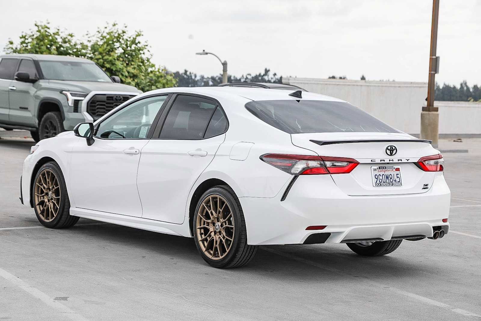 Thumbnail: 2023 Toyota Camry - 8