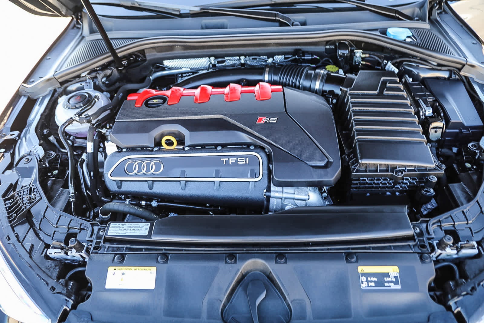 Thumbnail: 2024 Audi RS 3 - 25