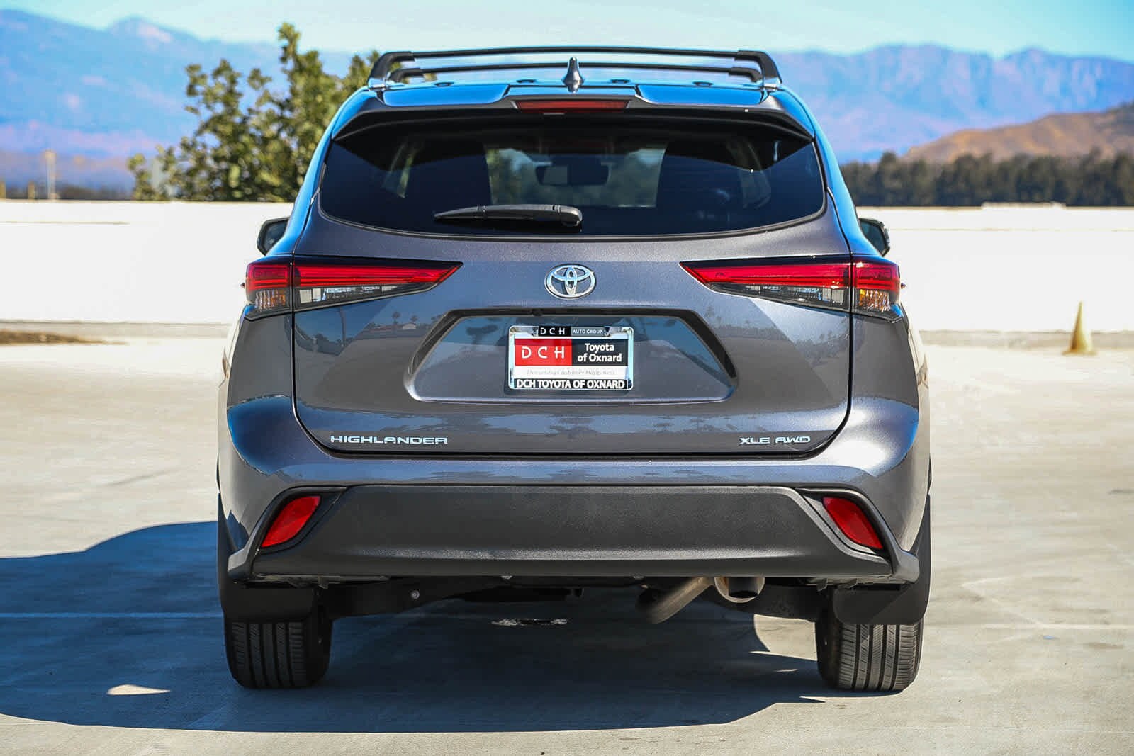 Thumbnail: 2023 Toyota Highlander - 6