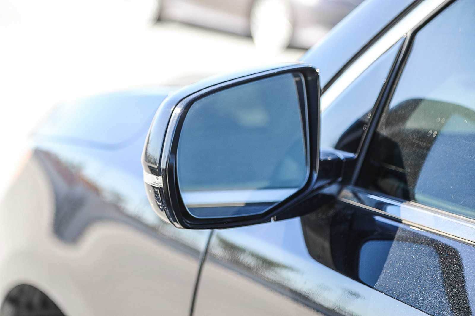 Thumbnail: 2019 Acura MDX - 18