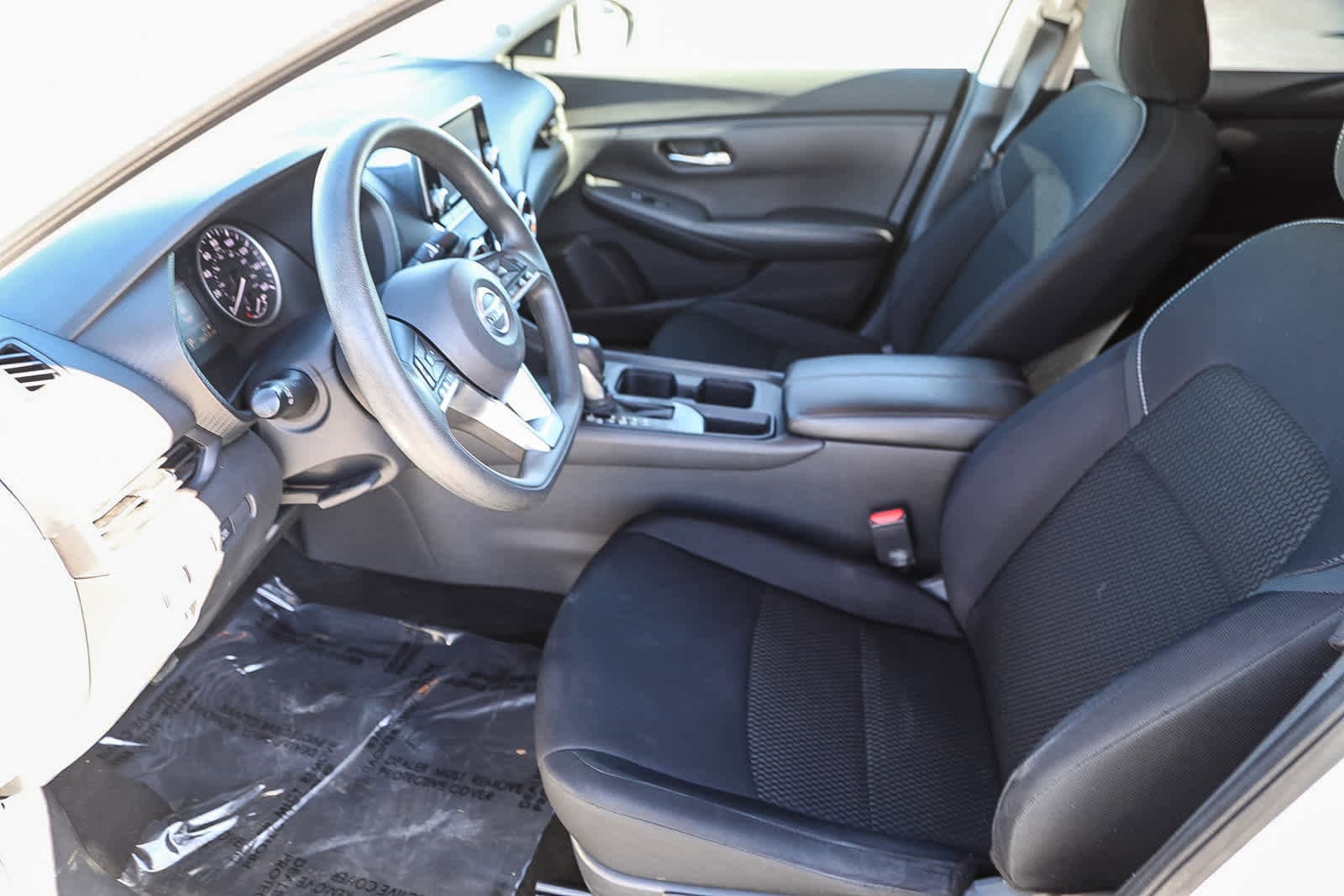 Thumbnail: 2021 Nissan Sentra - 17