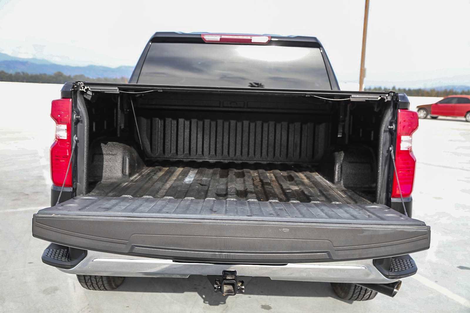 Thumbnail: 2019 Chevrolet Silverado 1500 - 25