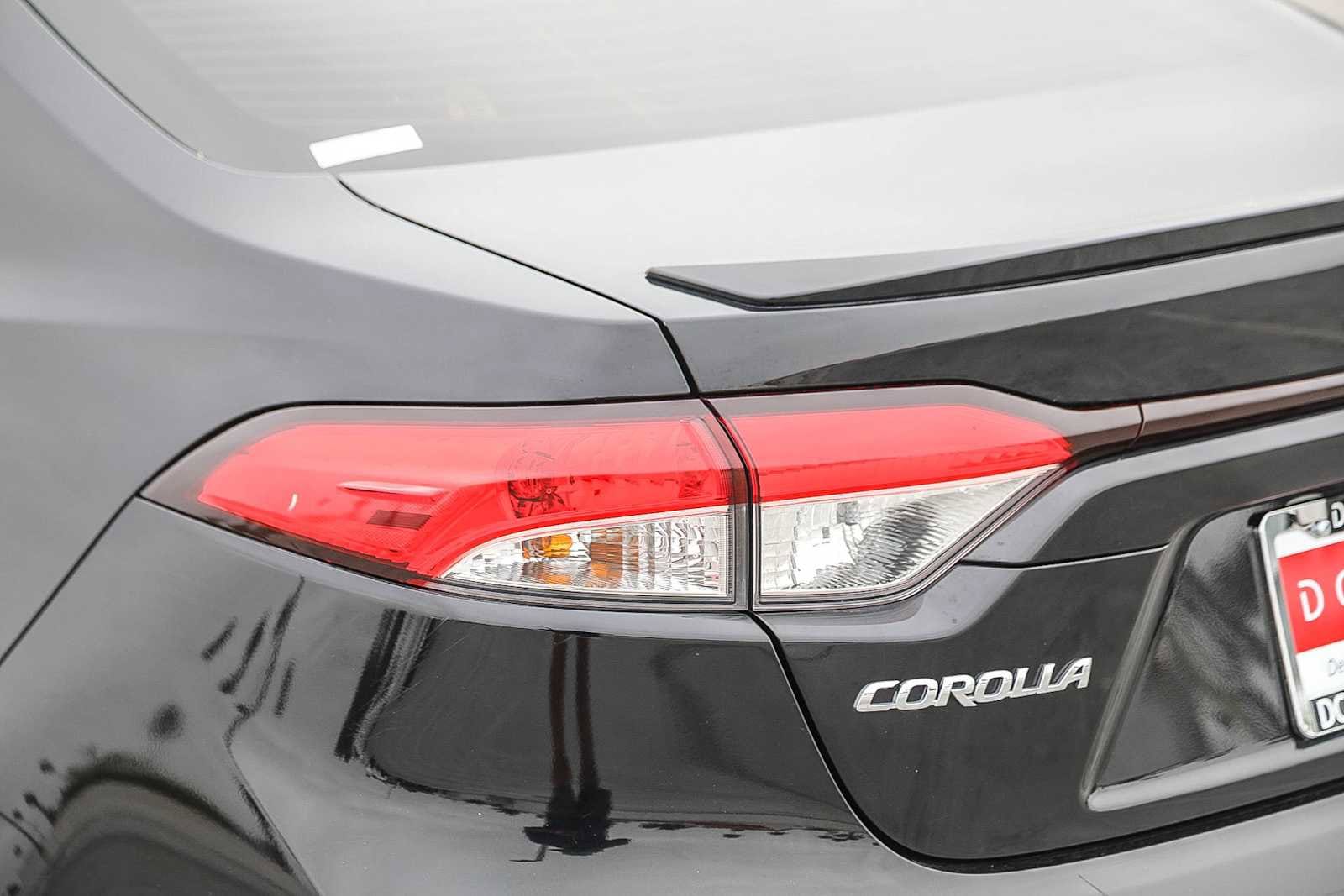 Thumbnail: 2024 Toyota Corolla - 9
