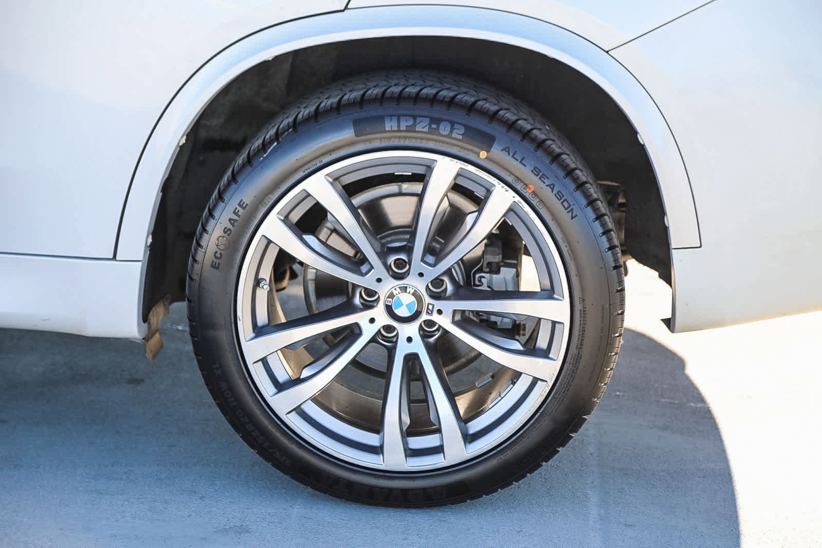 Thumbnail: 2017 BMW X5 - 11