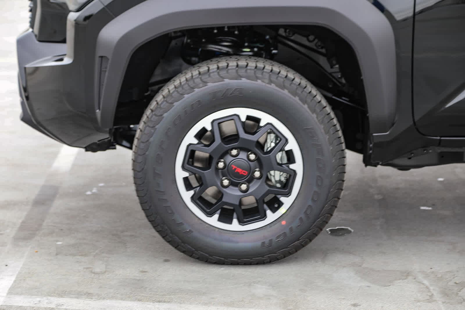 2025 Toyota Tacoma TRD Off-Road 9
