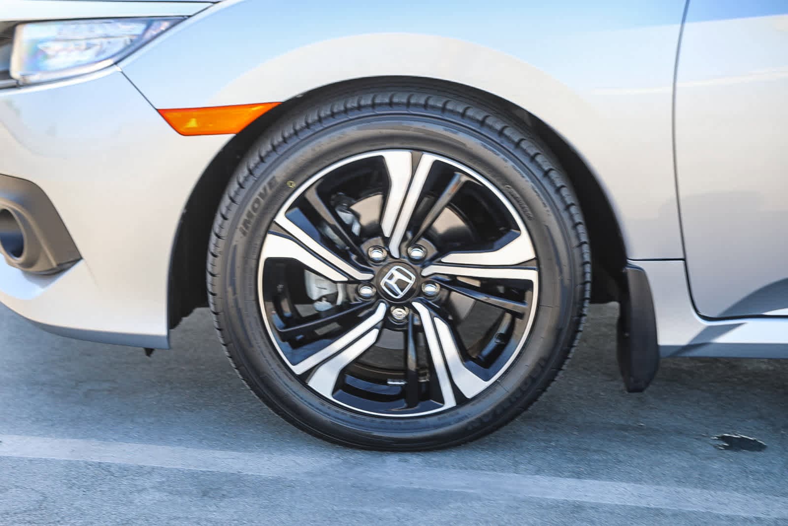 Thumbnail: 2017 Honda Civic - 9