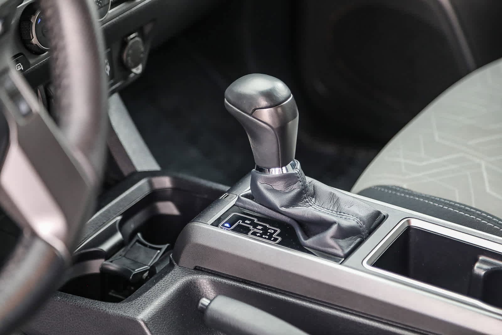 Thumbnail: 2023 Toyota Tacoma - 21