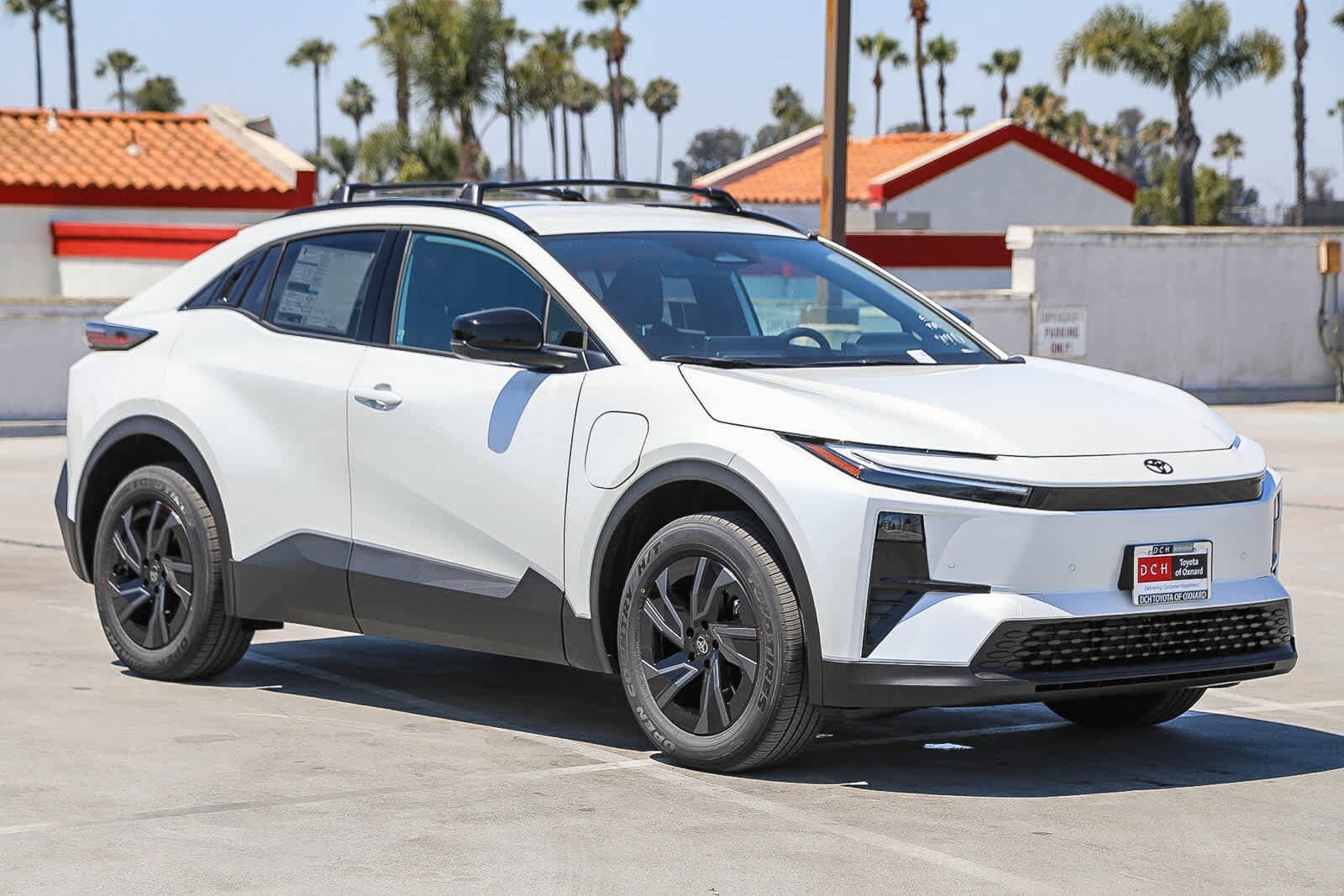 Thumbnail: 2026 Toyota C-HR - 4
