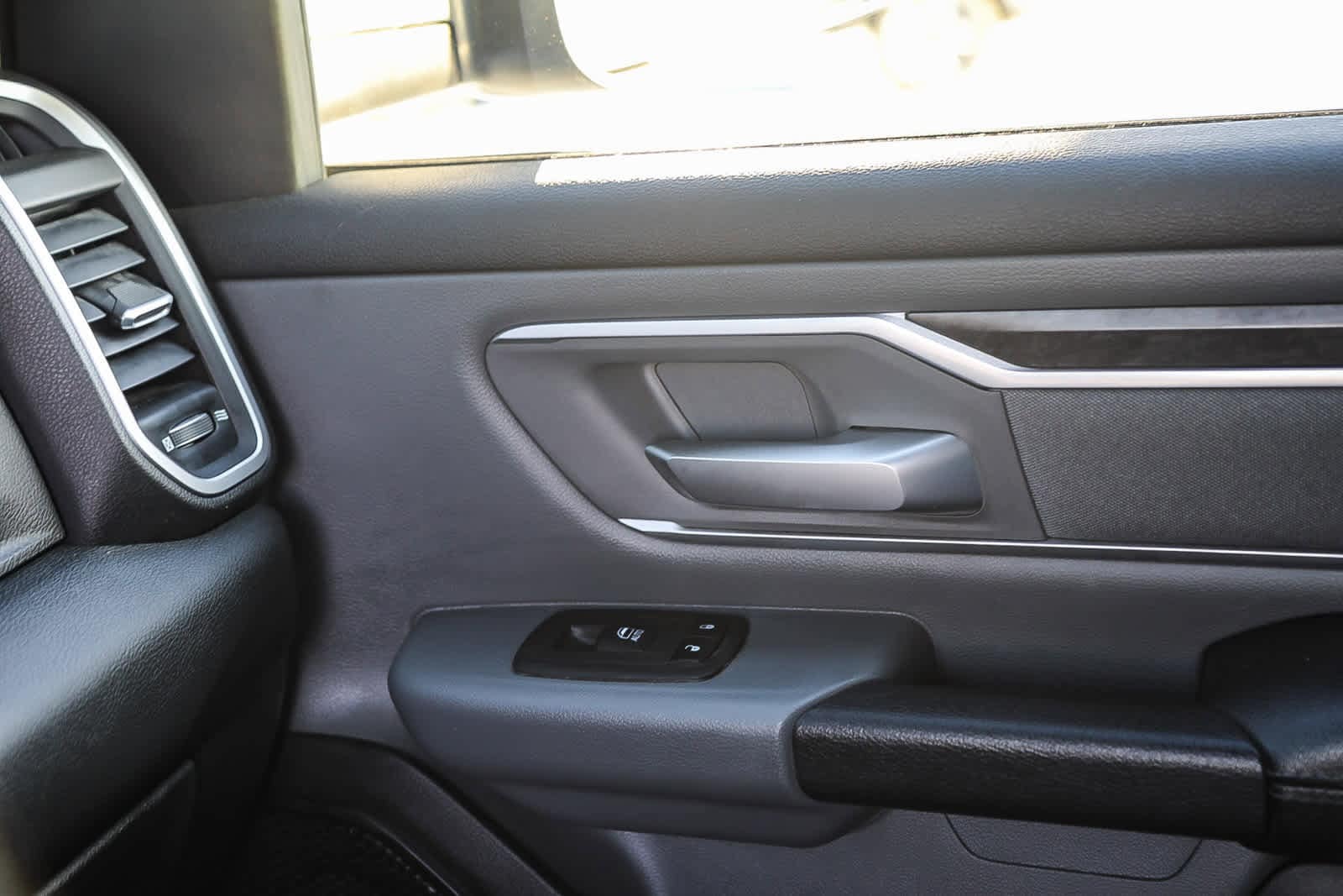 Thumbnail: 2021 RAM 1500 - 20