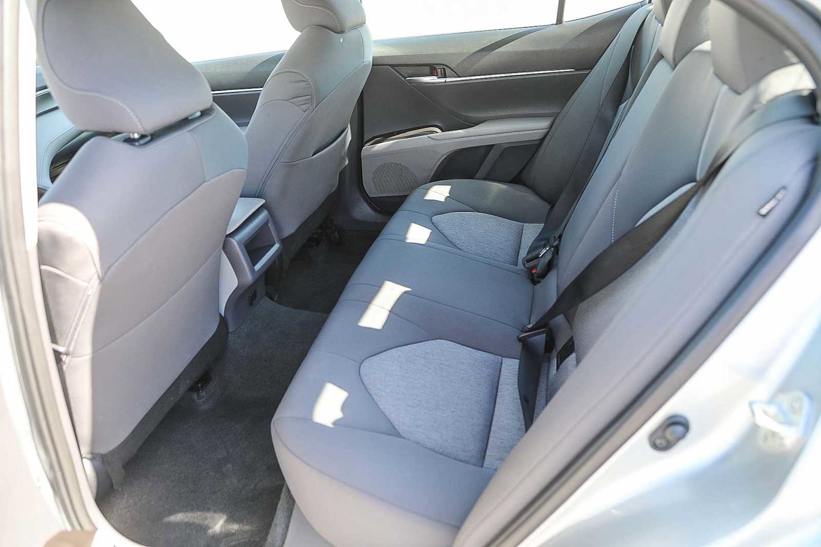 Thumbnail: 2023 Toyota Camry - 18