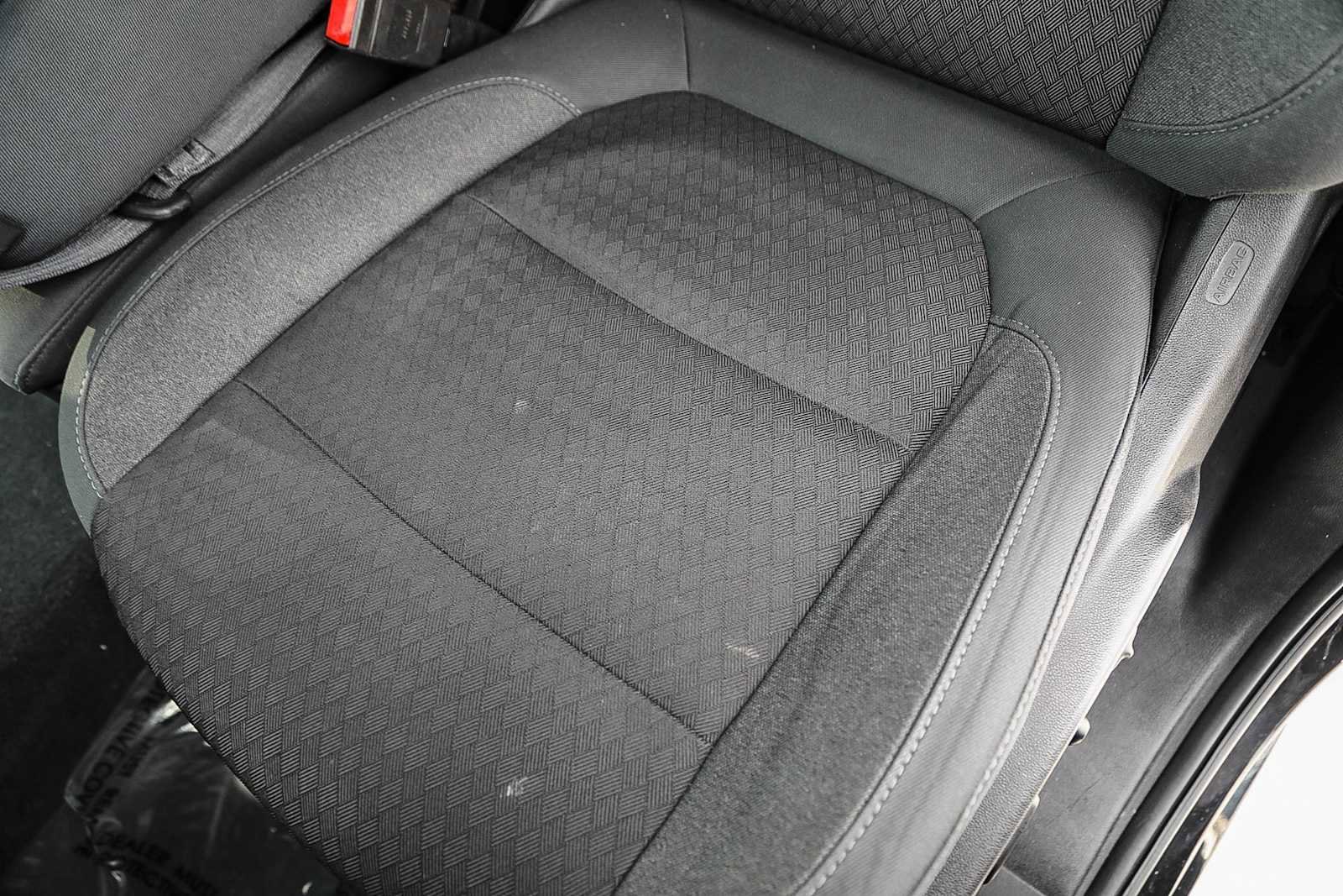 Thumbnail: 2019 Chevrolet Silverado 1500 - 24