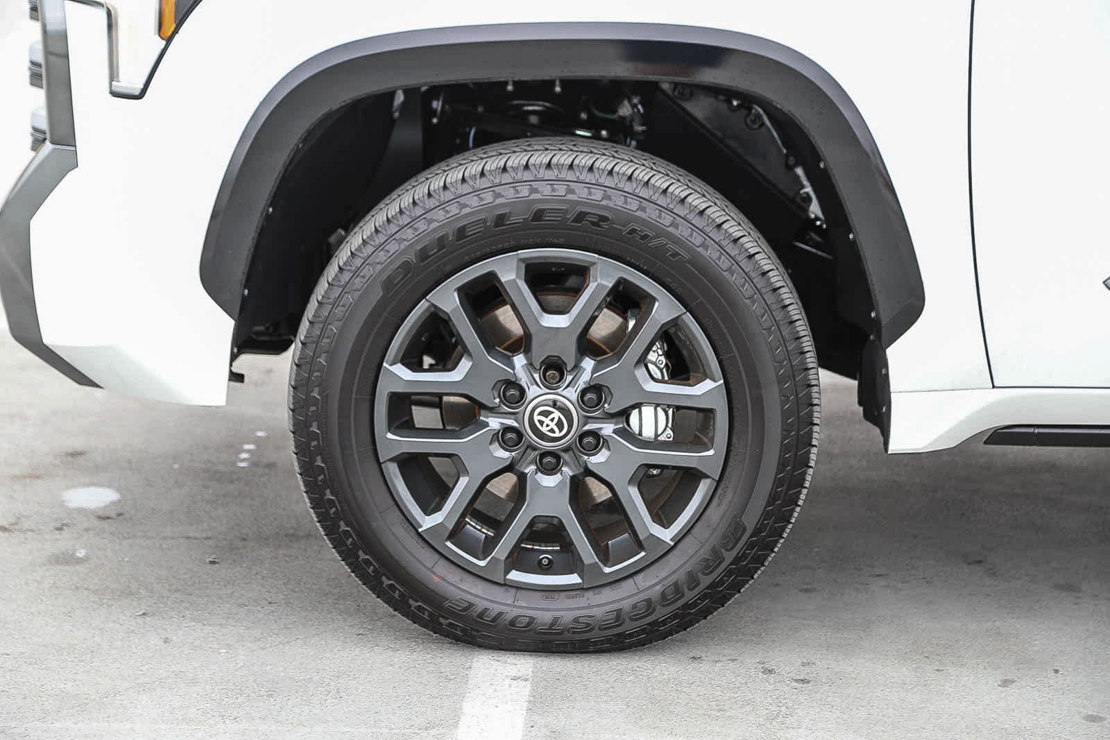 2026 Toyota Tundra Platinum - Photo 10