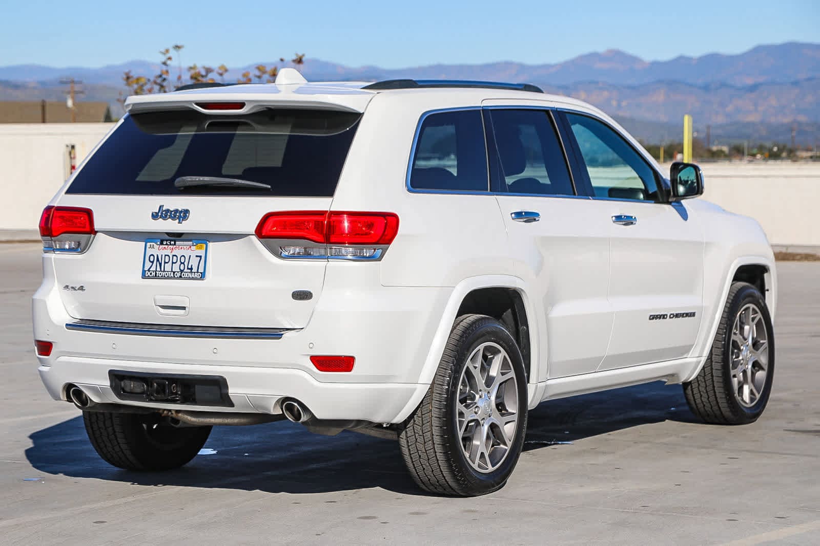 Thumbnail: 2020 Jeep Grand Cherokee - 5