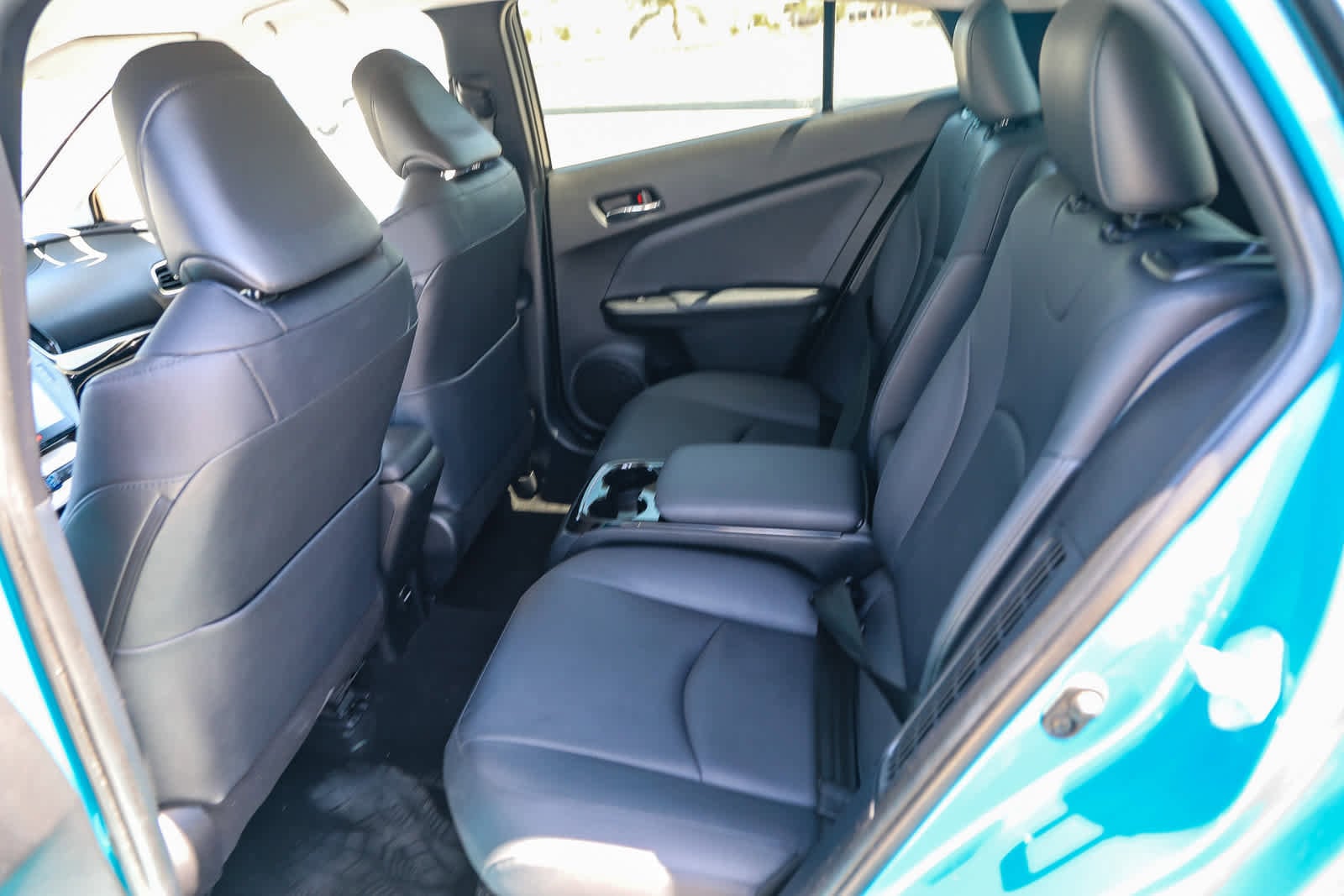 Thumbnail: 2017 Toyota Prius Prime - 17