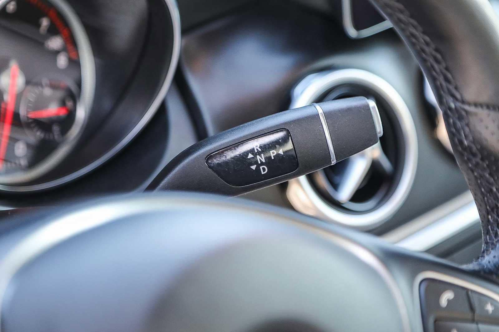 Thumbnail: 2019 Mercedes-Benz GLA - 20