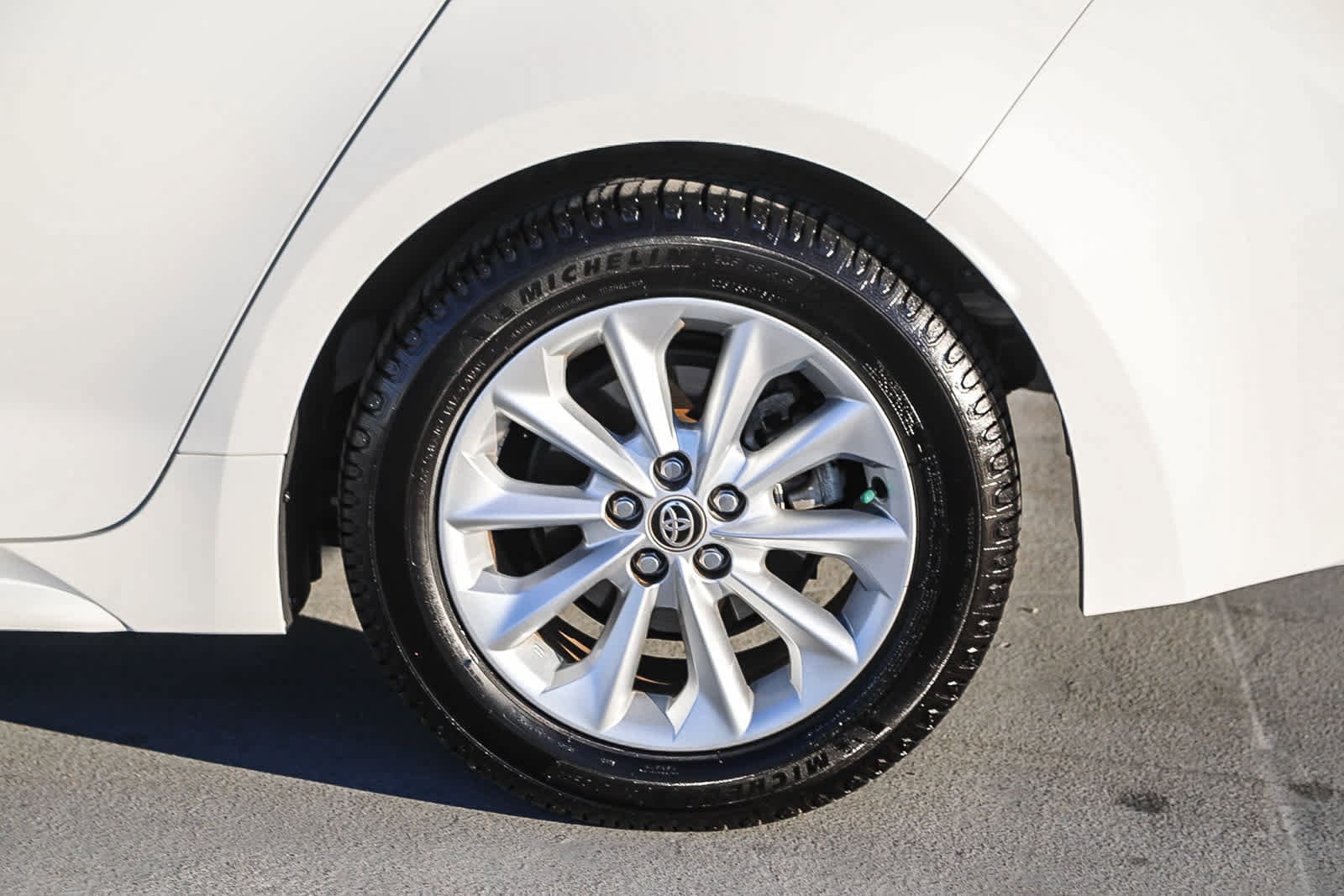 Thumbnail: 2020 Toyota Corolla - 12