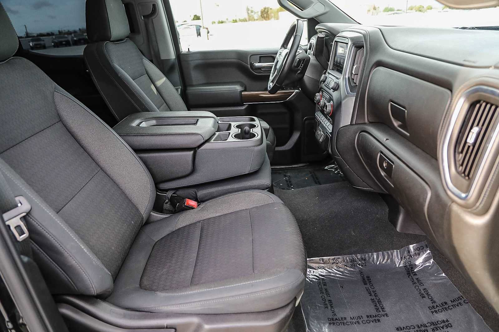 Thumbnail: 2019 Chevrolet Silverado 1500 - 16